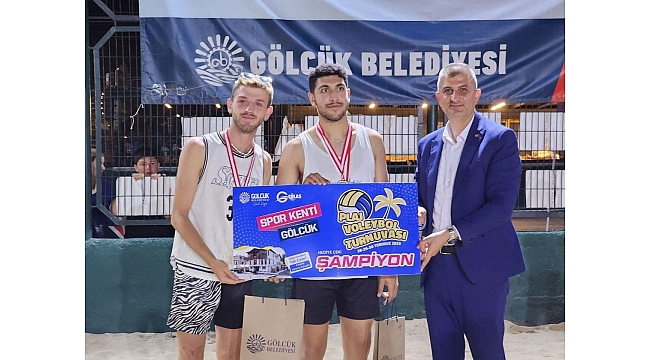 Plaj voleybolu turnuvası çekişmeli müsabakalar ile tamamlandı