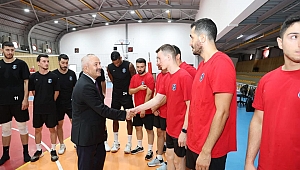 Başkan Büyükgöz’den Takıma Moral: “Efeler Ligi’nde de Güvenimiz Tam”