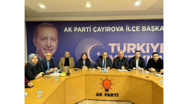 AK Çayırova’da birlik içerisinde çalışmalar sürüyor!