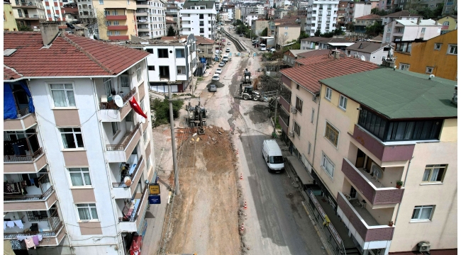 Kocaeli Büyükşehir Uğur Mumcu Caddesi baştan sona yenileniyor