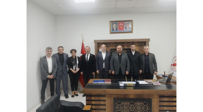 MHP İzmit’ten tatlı ziyaretler