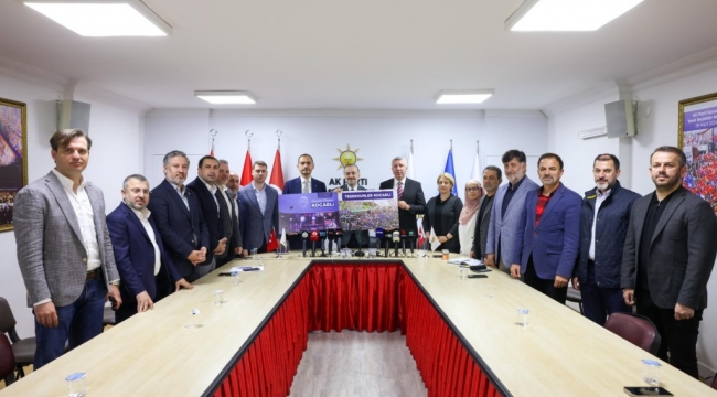 Başkan Talus: Derince, İzmit ve Karamürsel’i alacağız!